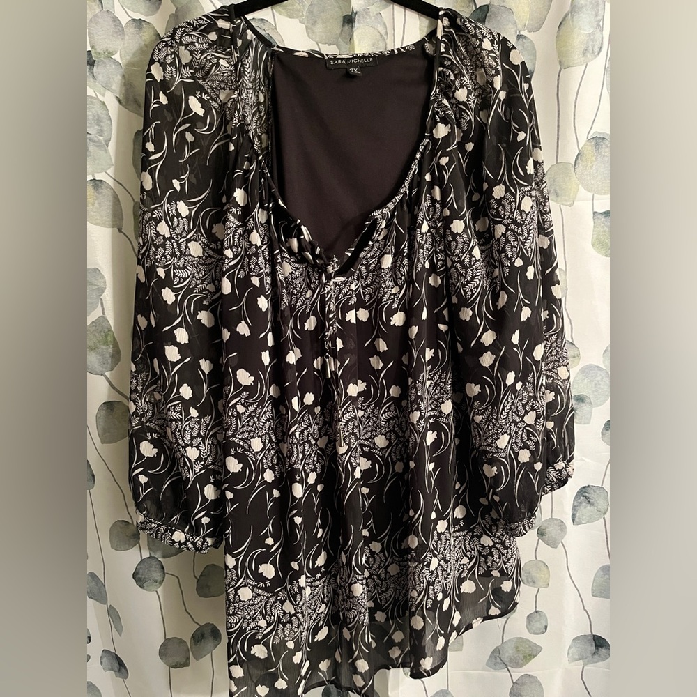 Women’s Sara Michelle Long Sleeve Blouse - Size 2XL